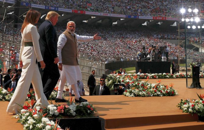Image of Indian PM, US President and the First Lady at Sardar Patel Stadium opening ceremony